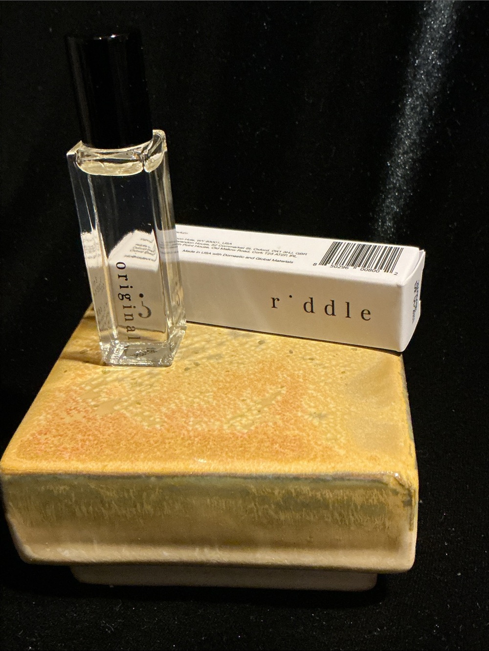 Original Clear Roll-On Fragrance - Transparent - Picture 2 of 7